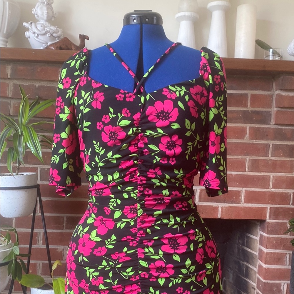 11 Honore body con dress with ruching - like new